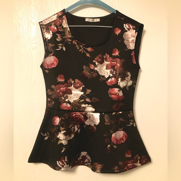 Rickis peplum style sleeveless top - Picture 1 of 2